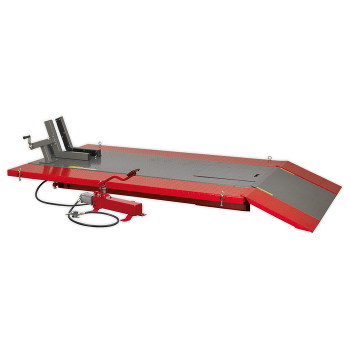 Air/Hydraulic Mini Tractor/Quad/Motorcycle Lift 680kg Capacity | MT680
