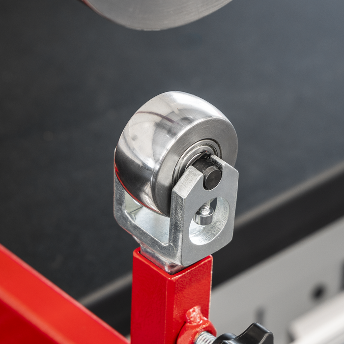 Small English Wheel for Sheet Metal Shaping/Forming & Car Body Repair | MW21