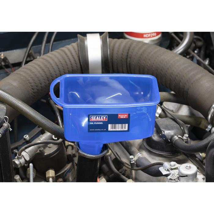 Square Oil Funnel | OIL1F