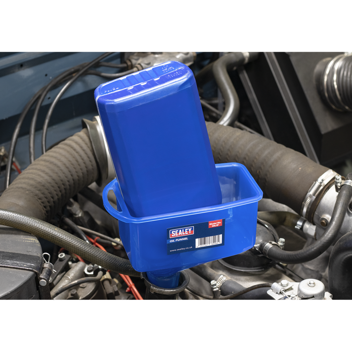 Square Oil Funnel | OIL1F