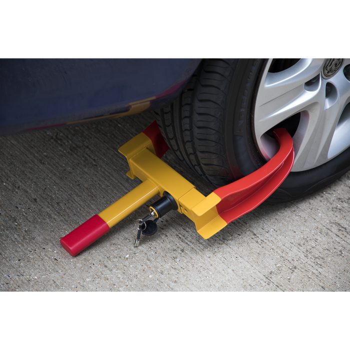 Claw Car Wheel Clamp with Lock & Key | PB395