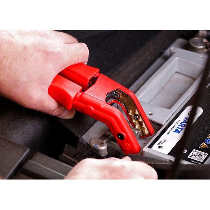 12V RoadStart® Emergency Jump Starter 2300 Peak Amps | PBI2212GS