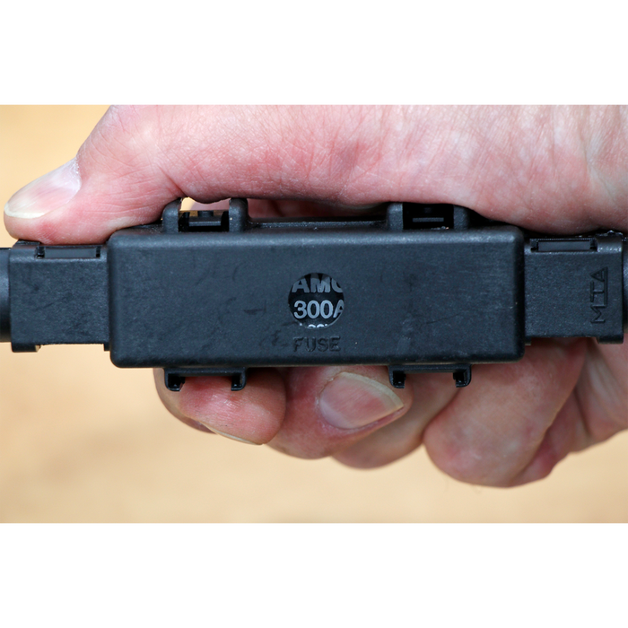 12V RoadStart® Emergency Jump Starter 2300 Peak Amps | PBI2212GS