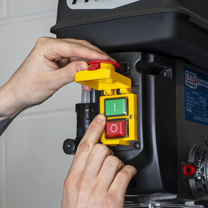 Premier Bench Mounting Pillar Drill 16-Speed 370W/230V | PDM125B