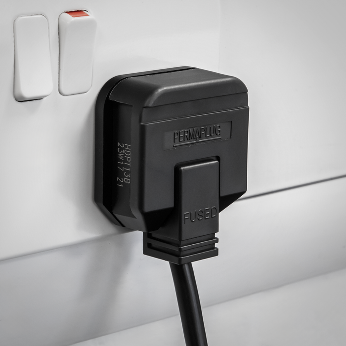 13A Heavy-Duty Rewirable Plug - Black | PL/13/3S