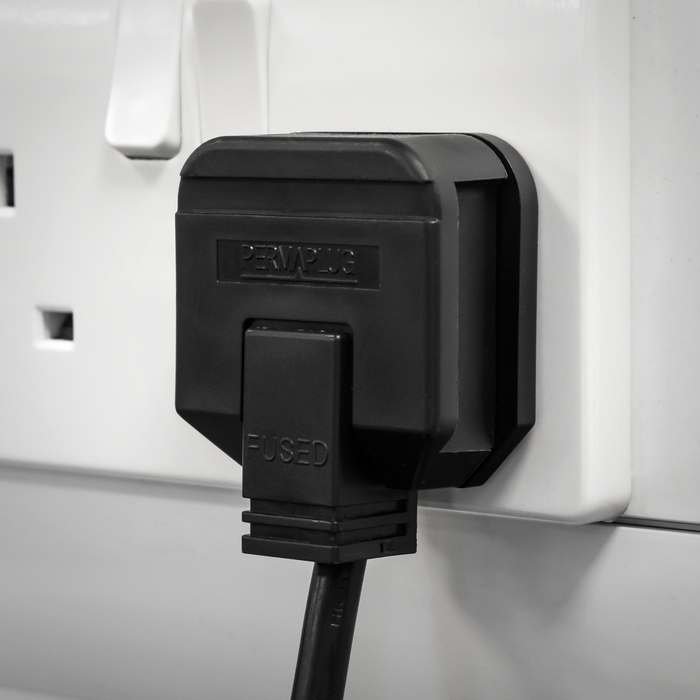 13A Heavy-Duty Rewirable Plug - Black | PL/13/3S