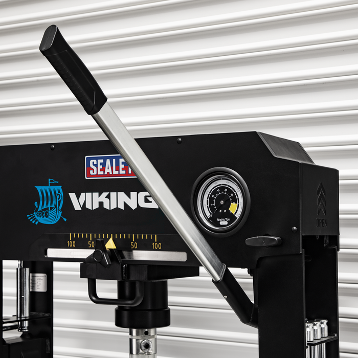 Viking Floor Type Air/Hydraulic Press with Sliding Ram and Foot Pedal 30 Tonne | PPF301S
