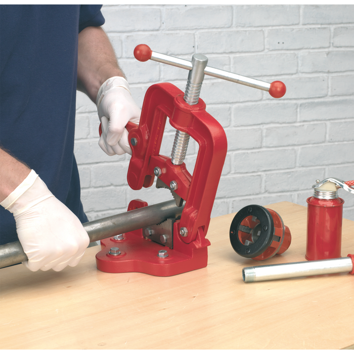 Bench Mounting Pipe Vice 85mm | PV63B