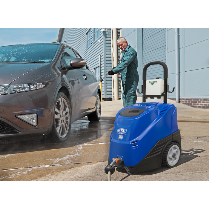 Hot/Cold Water Pressure Washer 135bar 2300W/230V | PW2000HW