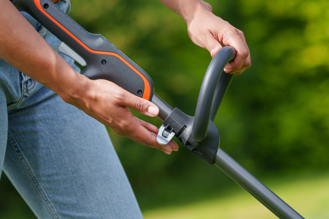 Flymo 18V UltraTrim 300 KIT 4.0 Battery Grass Trimmer | 970755501