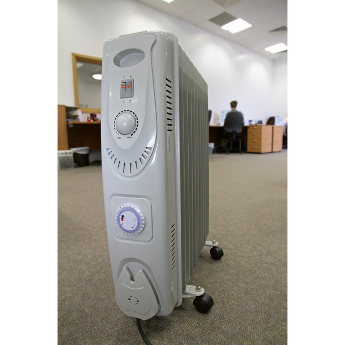 11-Element Oil Filled Radiator with Timer 2500W/230V | RD2500T