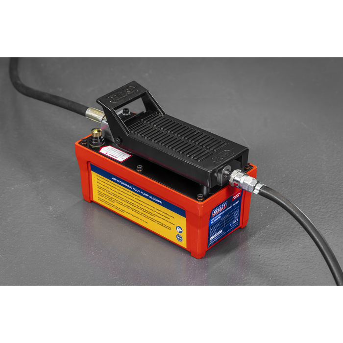 Air Hydraulic Foot Pump 10,000psi | RE109
