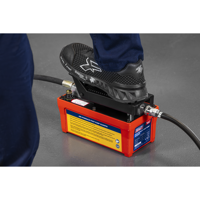 Air Hydraulic Foot Pump 10,000psi | RE109