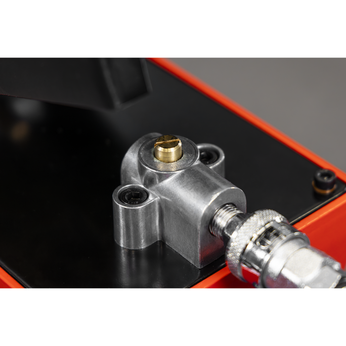 Air Hydraulic Foot Pump 10,000psi | RE109