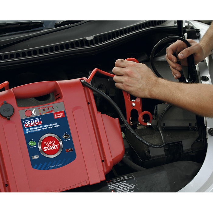 RoadStart® 12V Emergency Jump Starter 1600 Peak Amps | RS102