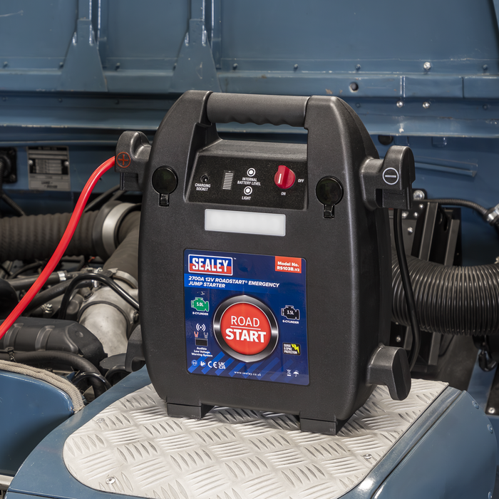 RoadStart® 12V Emergency Jump Starter 2700 Peak Amps | RS103B
