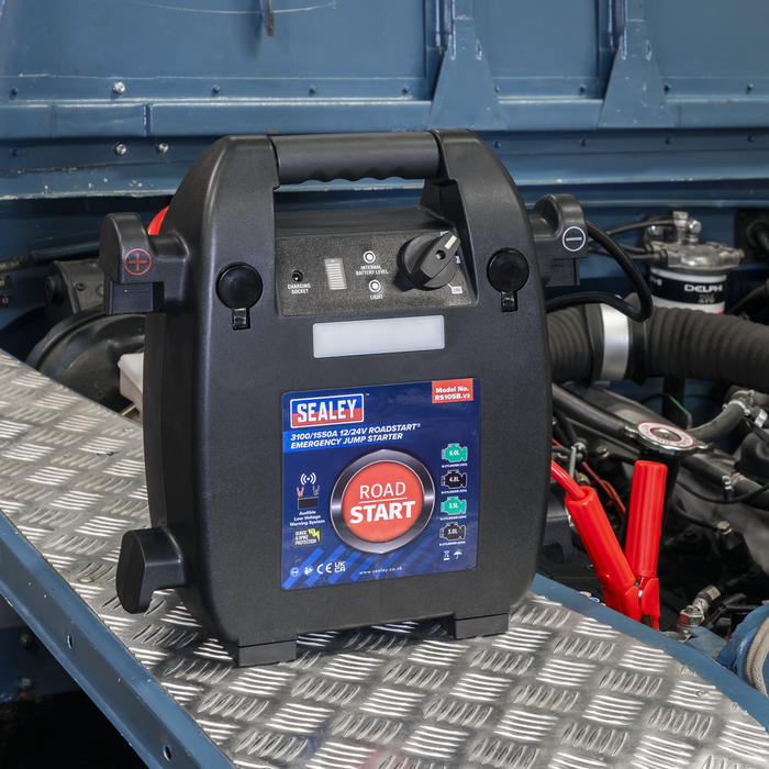 RoadStart® 12/24V Emergency 8-Cylinder Jump Starter 6L | RS105B