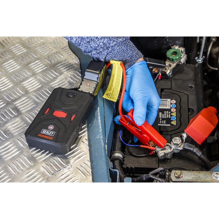 RoadStart® 12V Lithium-ion Jump Starter Power Pack 600A | RS600