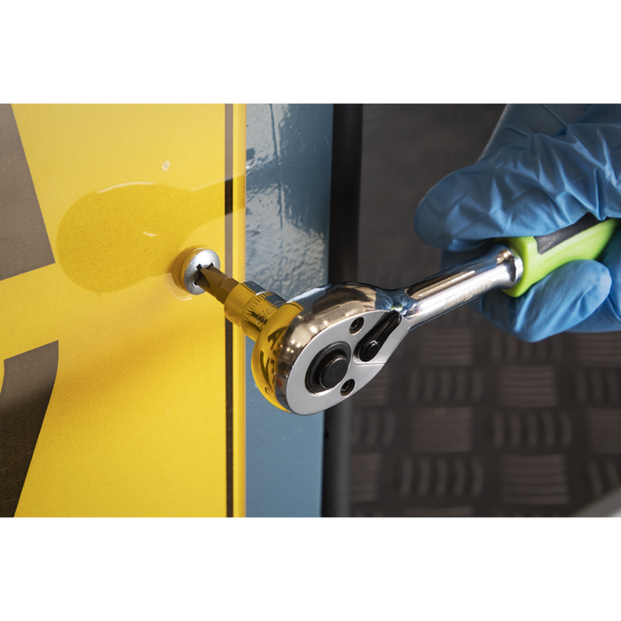 Siegen Pear-Head Ratchet Wrench with Flip Reverse 1/4"Sq Drive | S01200