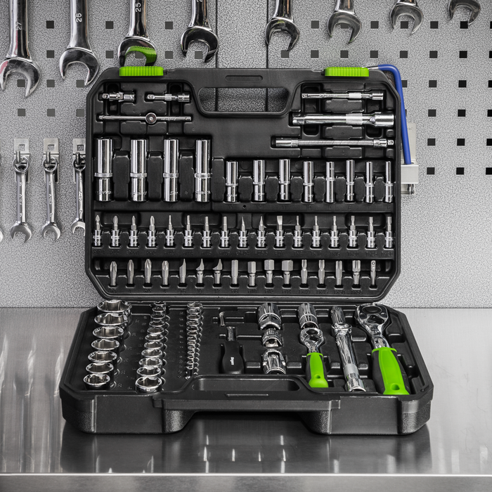 Siegen Socket Set 1/4" & 1/2"Sq Drive 94pc | S01210