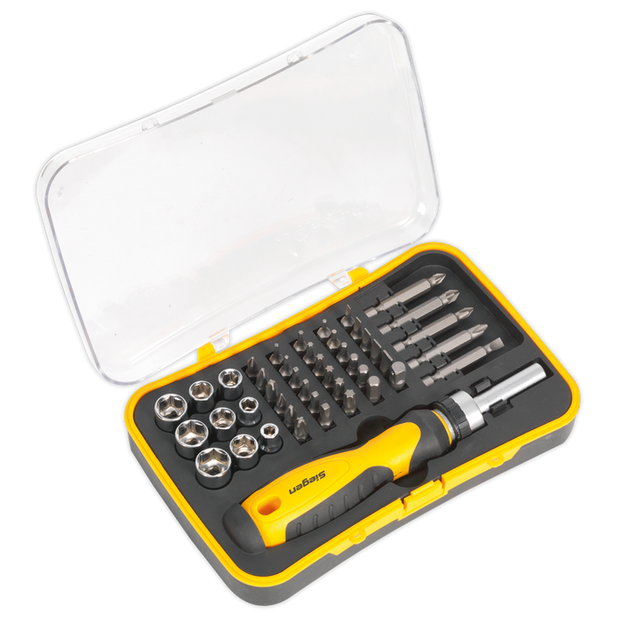 American PRO® Tool Chest 3 Drawer with 93pc Tool Kit | AP9243BBHVCOM