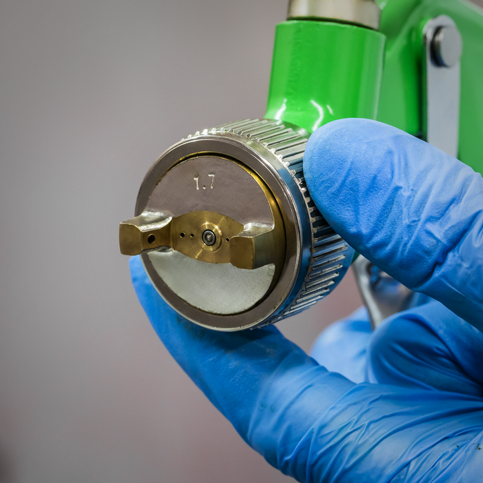 Gravity Feed Spray Gun 1.7mm Set-Up | S717G