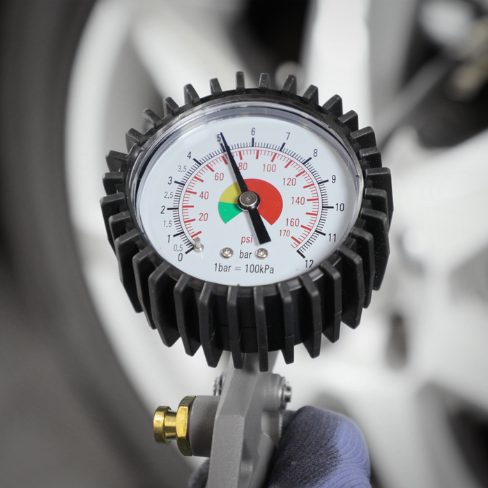 Tyre Inflator with Gauge | SA302