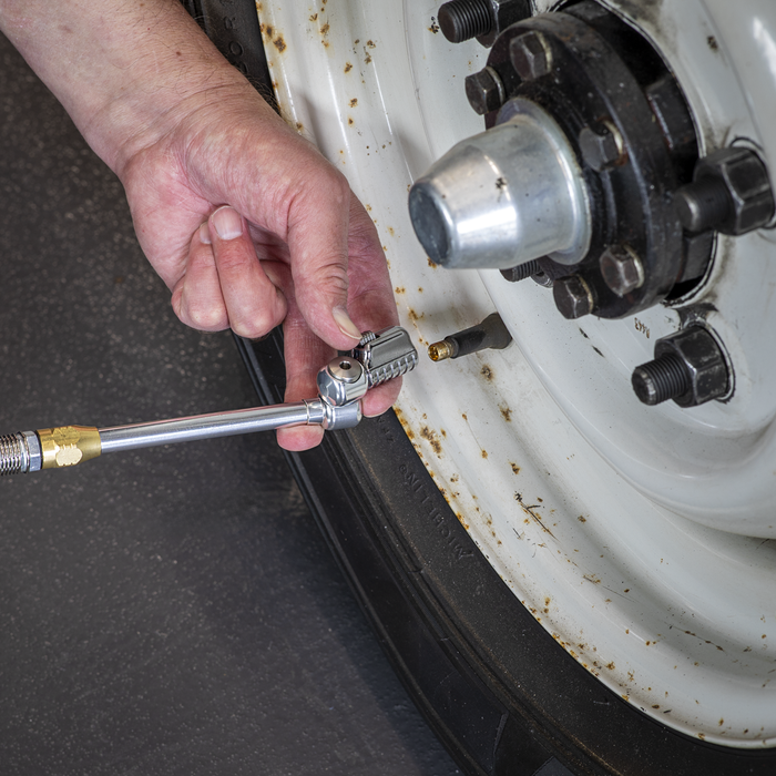 Clip-On Connector for Tyre Inflators Swivel Head | SA360