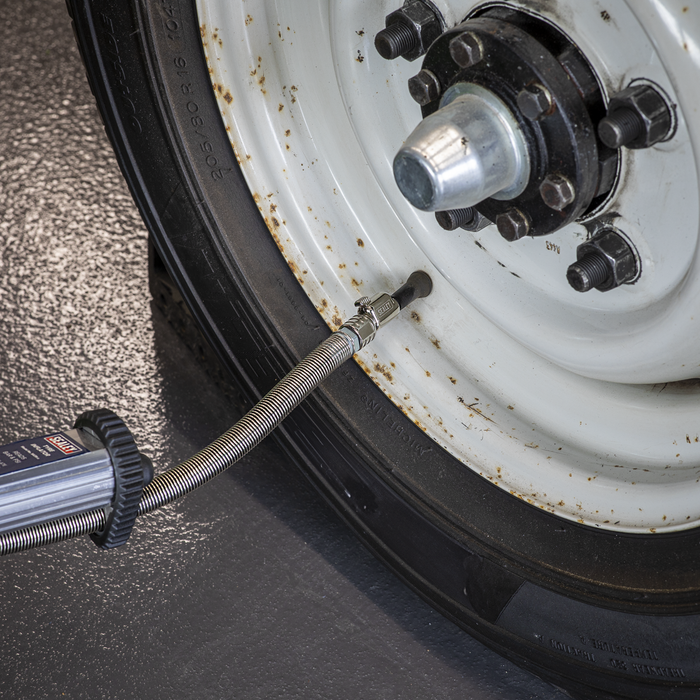 Clip-On Connector for Tyre Inflators | SA361