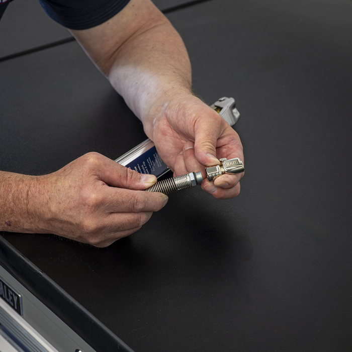 Clip-On Connector for Tyre Inflators | SA361