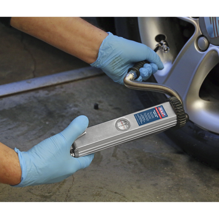 Long Type Tyre Inflator with Twin Push-On Connector | SA39