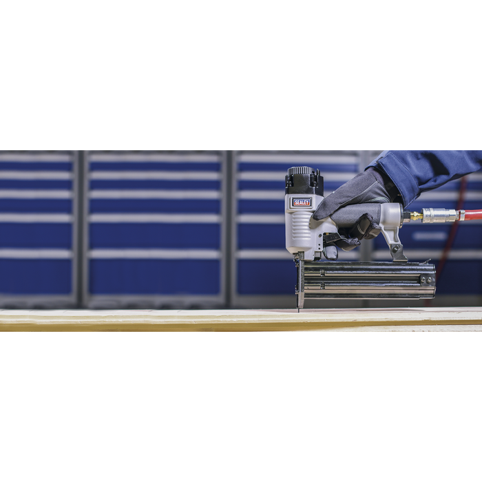 Air Nail Gun 10-50mm Capacity | SA791