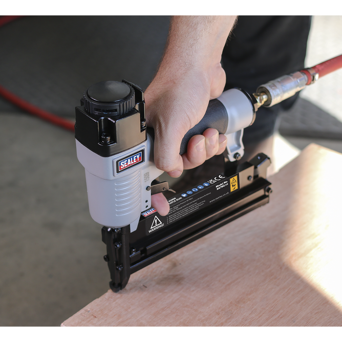 Air Nail/Staple Gun 10-50mm/10-40mm Capacity | SA792