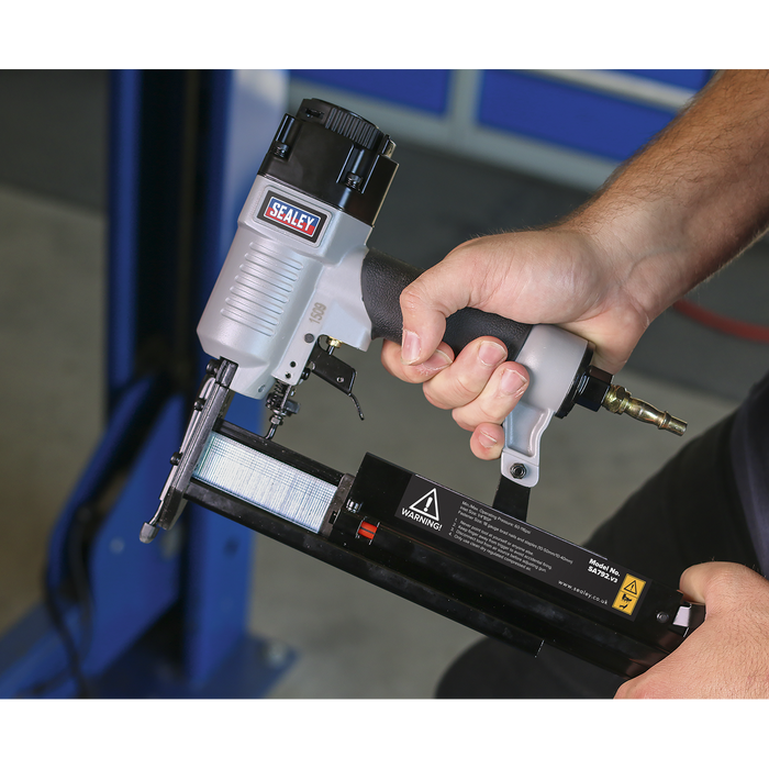 Air Nail/Staple Gun 10-50mm/10-40mm Capacity | SA792