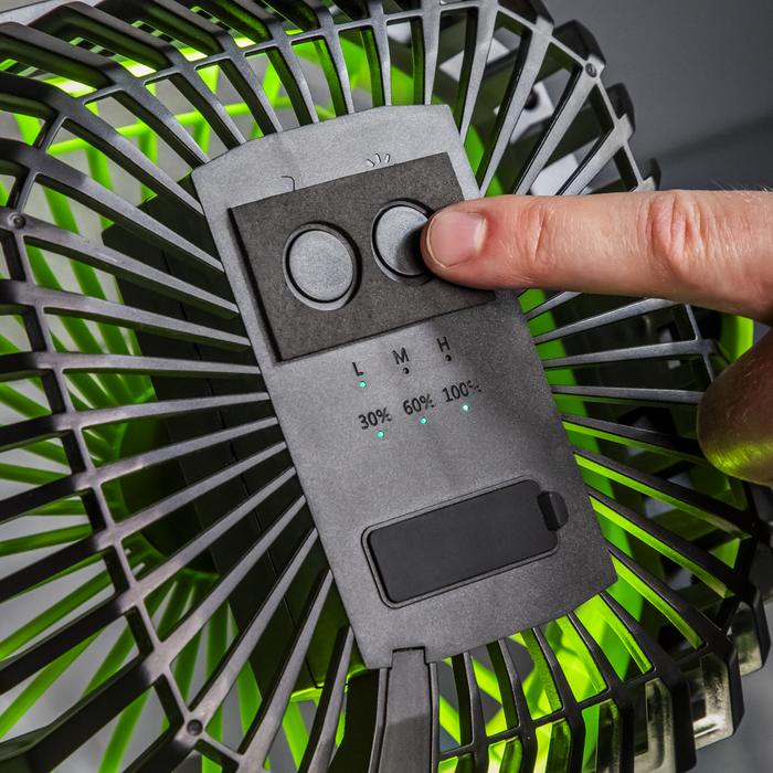 8" Portable Clip Fan with Worklight 4-Speed | SCF8WL