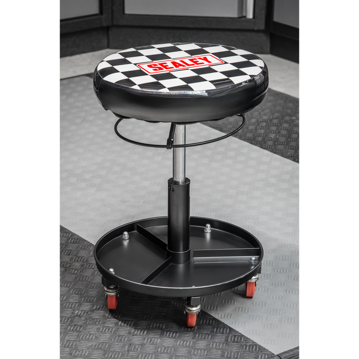 Pneumatic Mechanic's Seat | SCR15