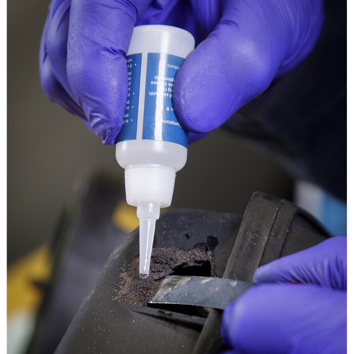 Fast-Fix Filler & Adhesive - Black | SCS908