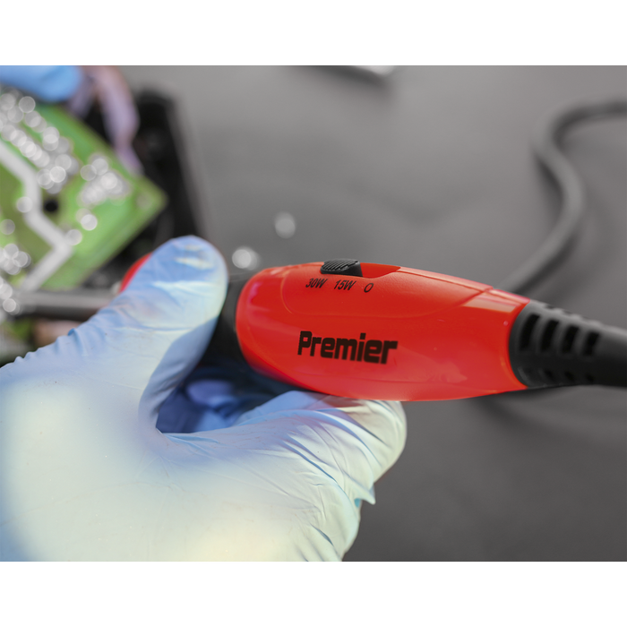 Premier Dual Wattage Professional Soldering Iron with Long-Life Tip 15/30W/230V | SD1530