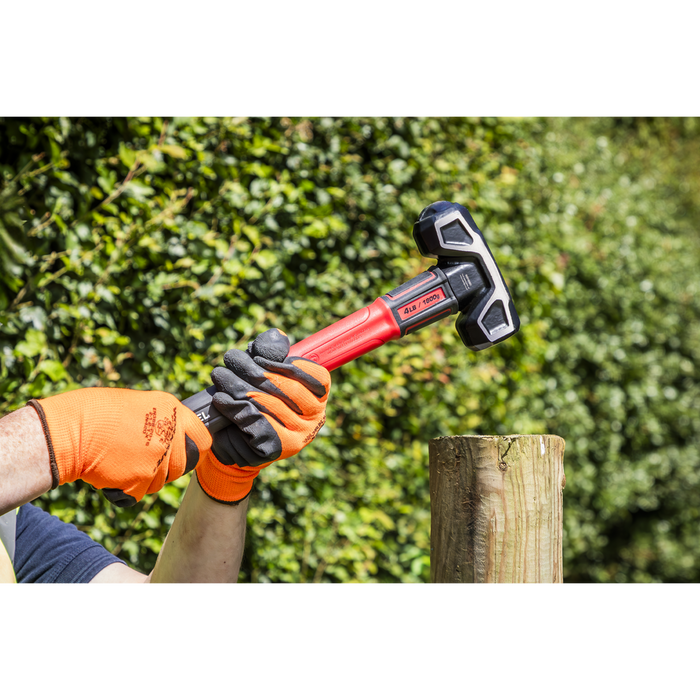 Premier Short Handle Sledge Hammer with Fibreglass Shaft 4lb | SLHG04