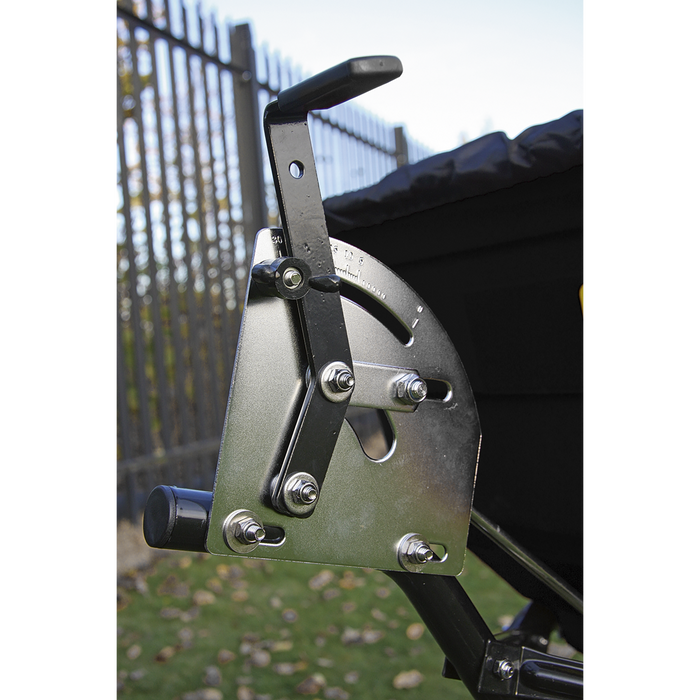 Broadcast Spreader 80kg Tow Behind | SPB80T