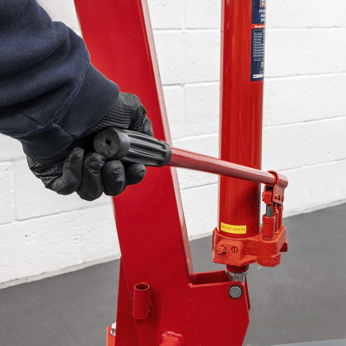 Folding Engine Crane 2 Tonne | SPC2000