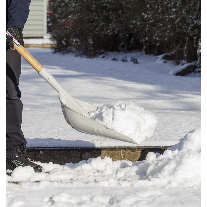 General-Purpose Shovel with 900mm Wooden Handle | SS02