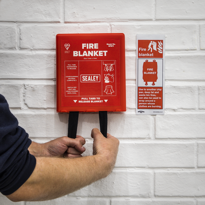 Worksafe® Fire Blanket, Rigid Plastic Safety Sign - Pack of 10 | SS53P10