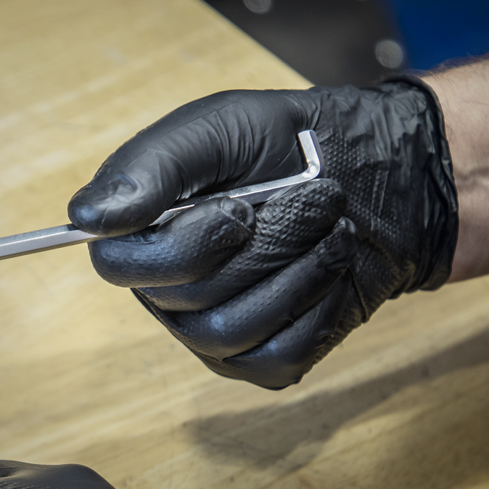 Diamond Grip Extra-Thick Nitrile Powder-Free Gloves, Black, Large - Pack of 50 | SSP57L
