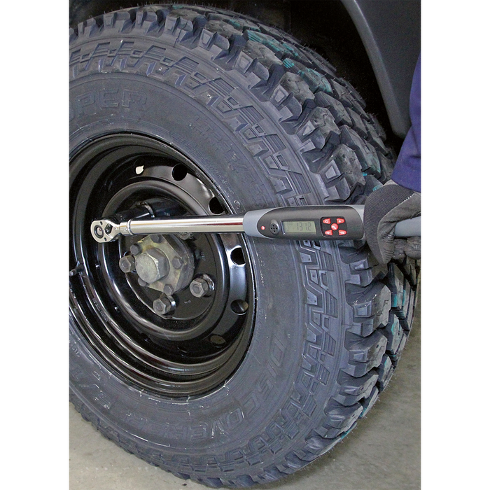 Premier Digital Torque Wrench with Angle Function 1/2"Sq Drive 20-200Nm | STW306