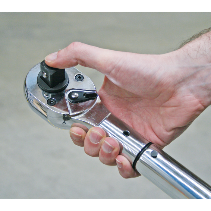 Premier Calibrated Push-Through Micrometer Torque Wrench 3/4"Sq Drive 237-983Nm | STW601
