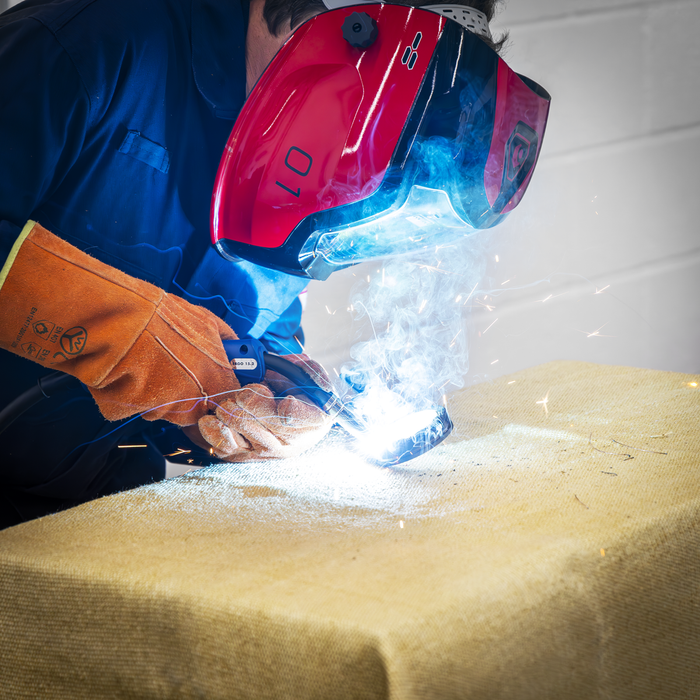 Professional Gas/Gasless MIG Welder with Binzel® Euro Torch 200A 230V | SUPERMIG200