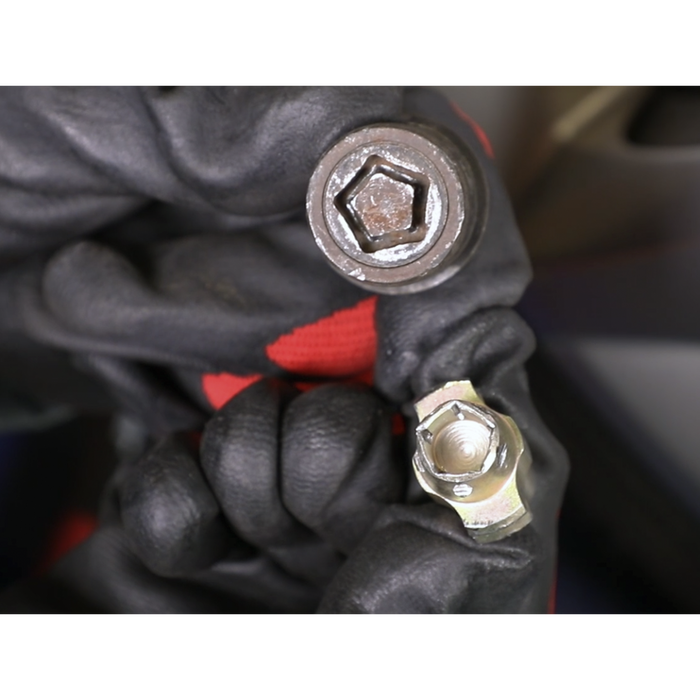 Master Locking Wheel Nut Removal Set | SX299