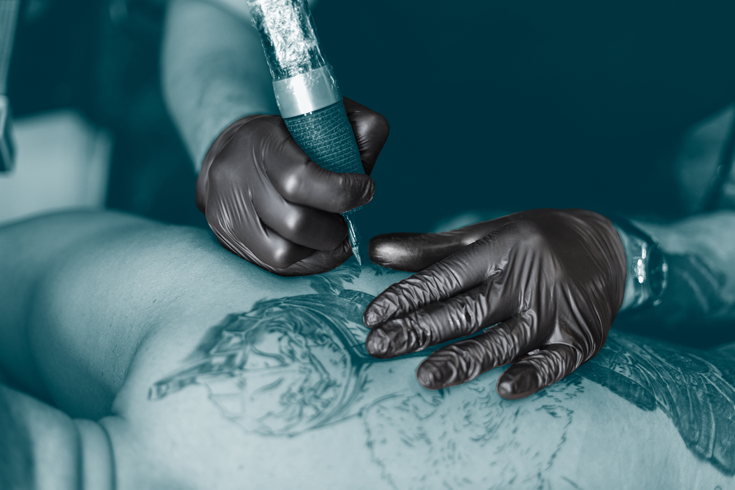 UniGloves Select Black Nitrile Tattooist Gloves | GT003