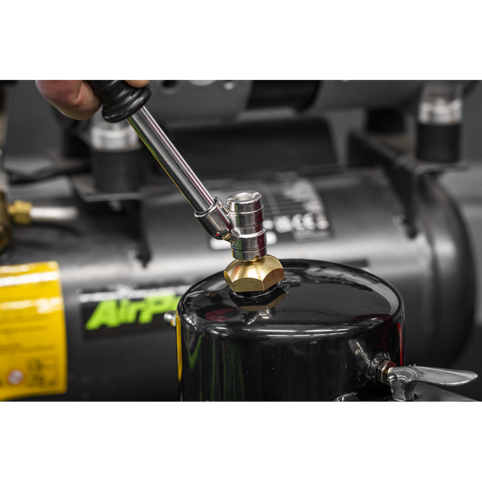 Black Non-Aerosol Spot Sprayer | TP900B